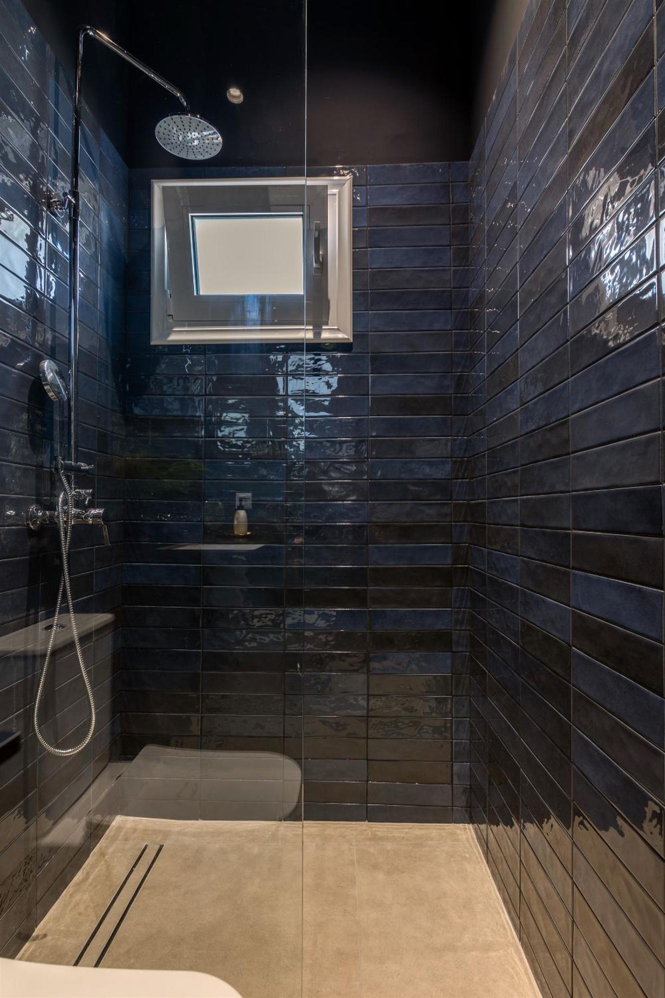 Andrews Luxury Suites Near The Airport Heraklion  ภายนอก รูปภาพ